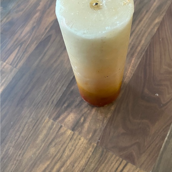 Gradient Red and Cream Candle - Picture 3 of 4